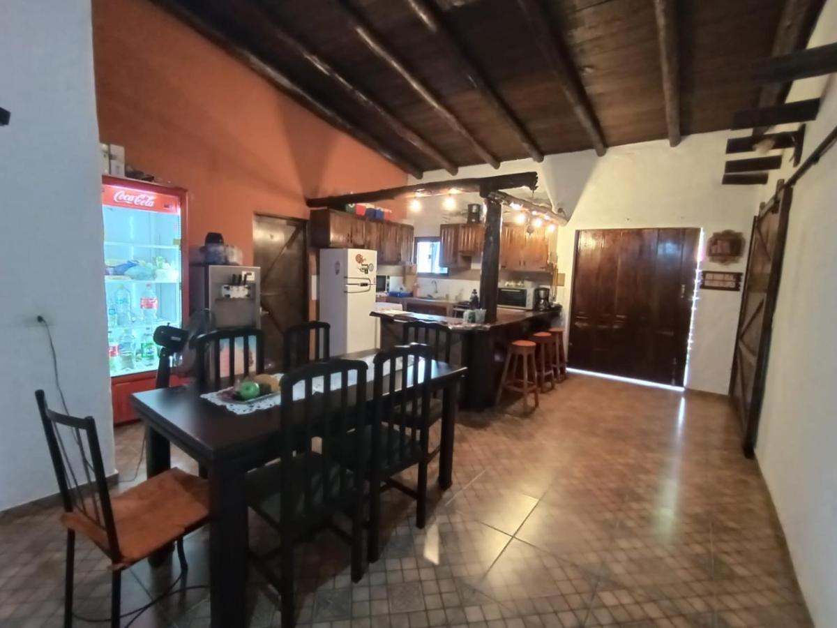 Cerca Del Rio Bed and Breakfast Carmen del Paraná Exteriör bild